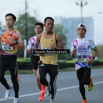 Runner Photo 6080116