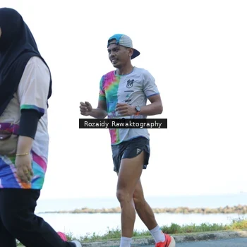 Runner Photo 6080172