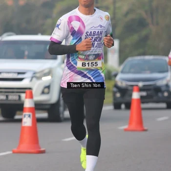 Runner Photo 6080179