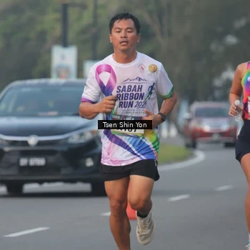 Runner Photo 6080183