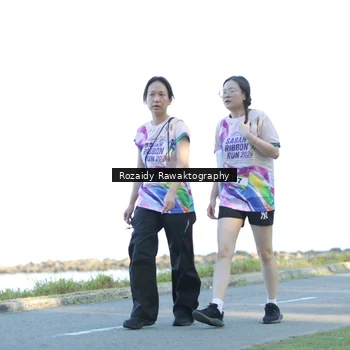 Runner Photo 6080318