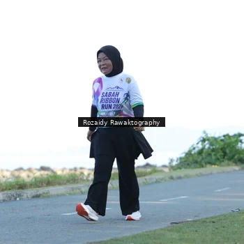 Runner Photo 6080342