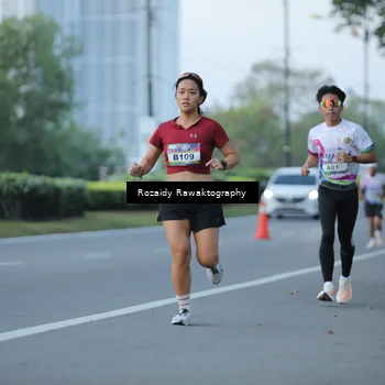 Runner Photo 6080353