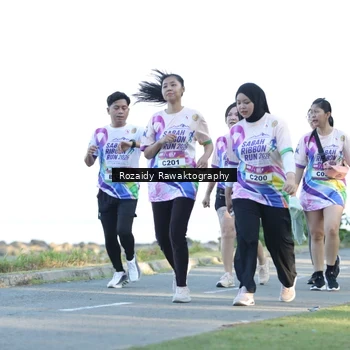 Runner Photo 6080382