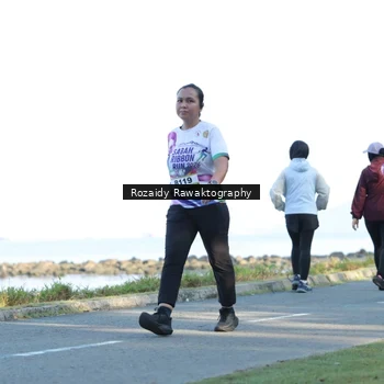 Runner Photo 6080395