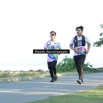 Runner Photo 6080452