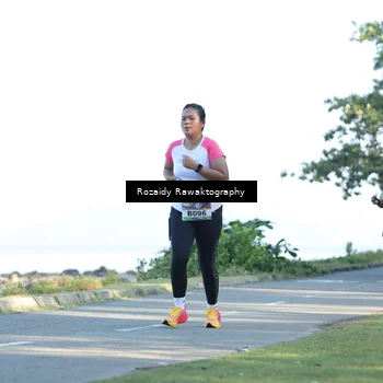 Runner Photo 6080545
