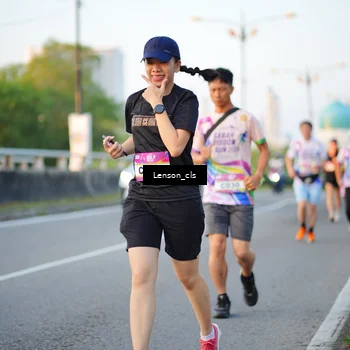 Runner Photo 6080603