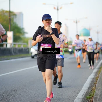 Runner Photo 6080605