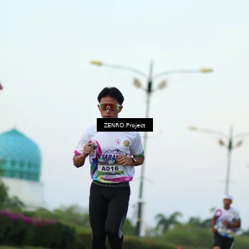 Runner Photo 6080628
