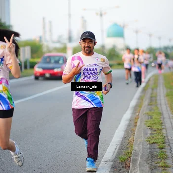 Runner Photo 6080679