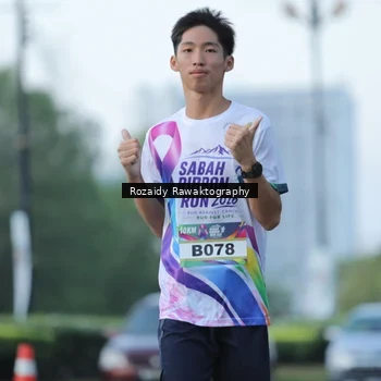 Runner Photo 6080683