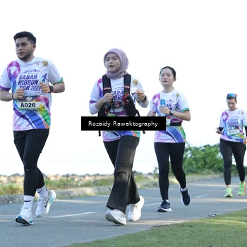 Runner Photo 6080759