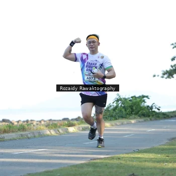Runner Photo 6080773