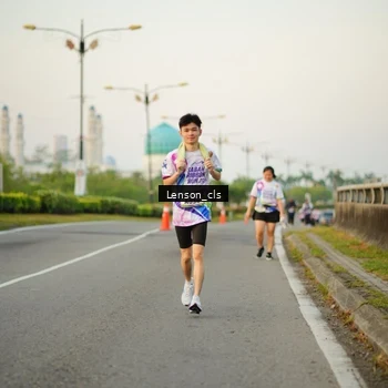 Runner Photo 6080780