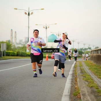 Runner Photo 6080810