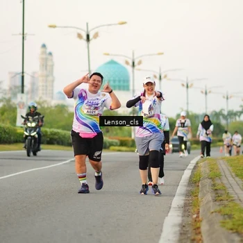 Runner Photo 6080834