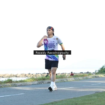 Runner Photo 6080889