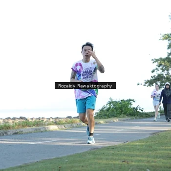 Runner Photo 6080955