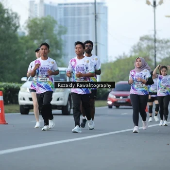 Runner Photo 6080991