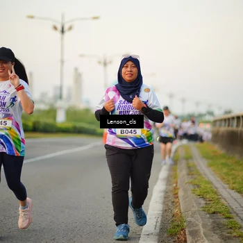 Runner Photo 6081005