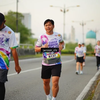 Runner Photo 6081023