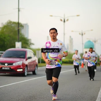 Runner Photo 6081061