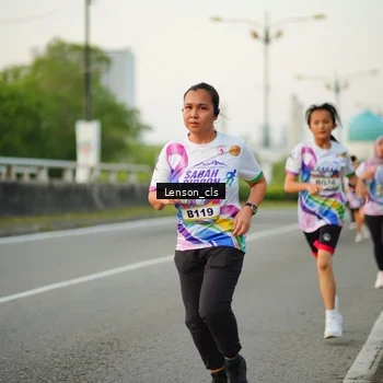 Runner Photo 6081123