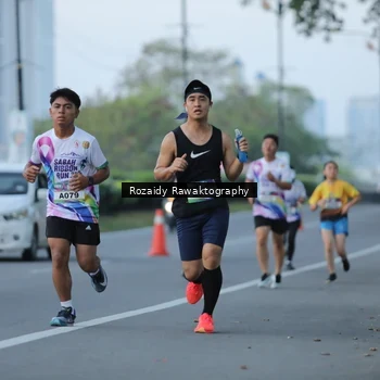 Runner Photo 6081128