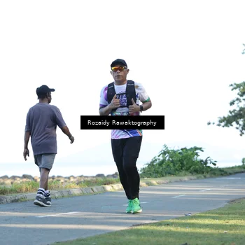 Runner Photo 6081153