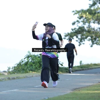 Runner Photo 6081225