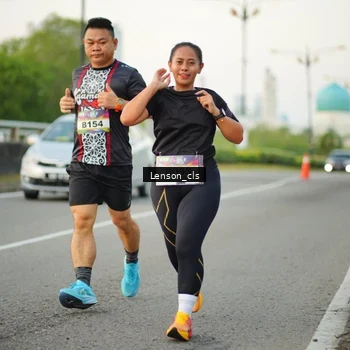 Runner Photo 6081234