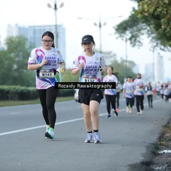 Runner Photo 6081246