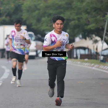 Runner Photo 6081292
