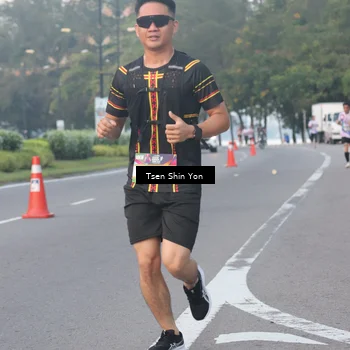 Runner Photo 6081300
