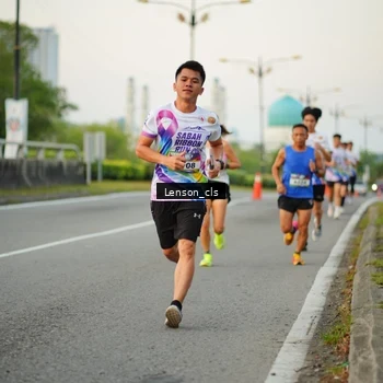 Runner Photo 6081348