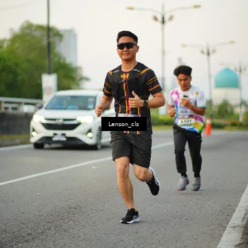 Runner Photo 6081355