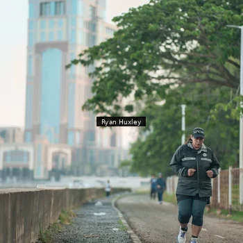 Runner Photo 6081502
