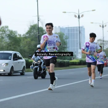 Runner Photo 6081518