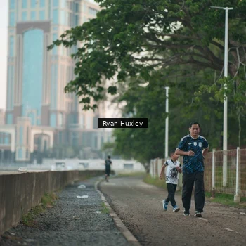 Runner Photo 6081520