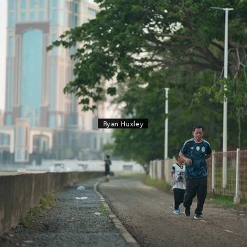 Runner Photo 6081528