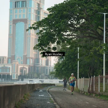 Runner Photo 6081529