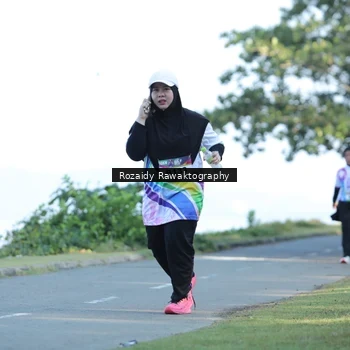 Runner Photo 6081534