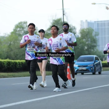 Runner Photo 6081629