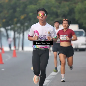 Runner Photo 6081646