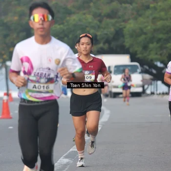 Runner Photo 6081759