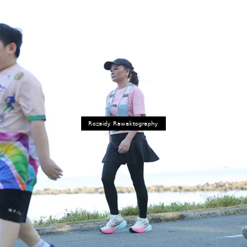 Runner Photo 6081837