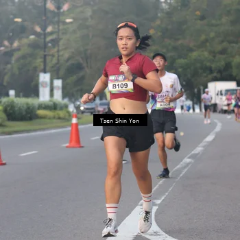 Runner Photo 6081851