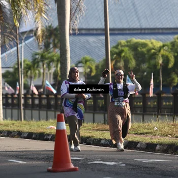 Runner Photo 6081854