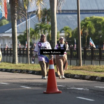 Runner Photo 6081855